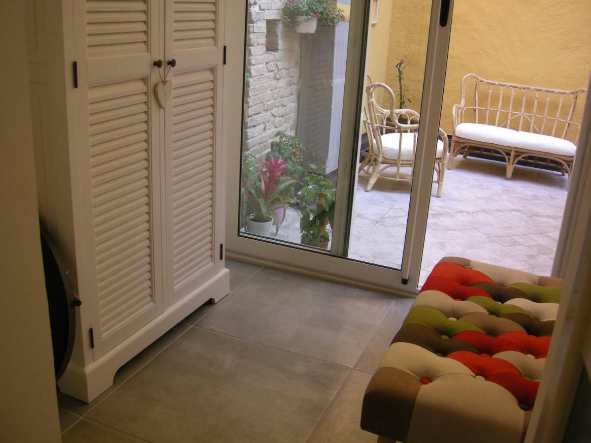 Terrazza Petroni Apartment Bologna Luaran gambar